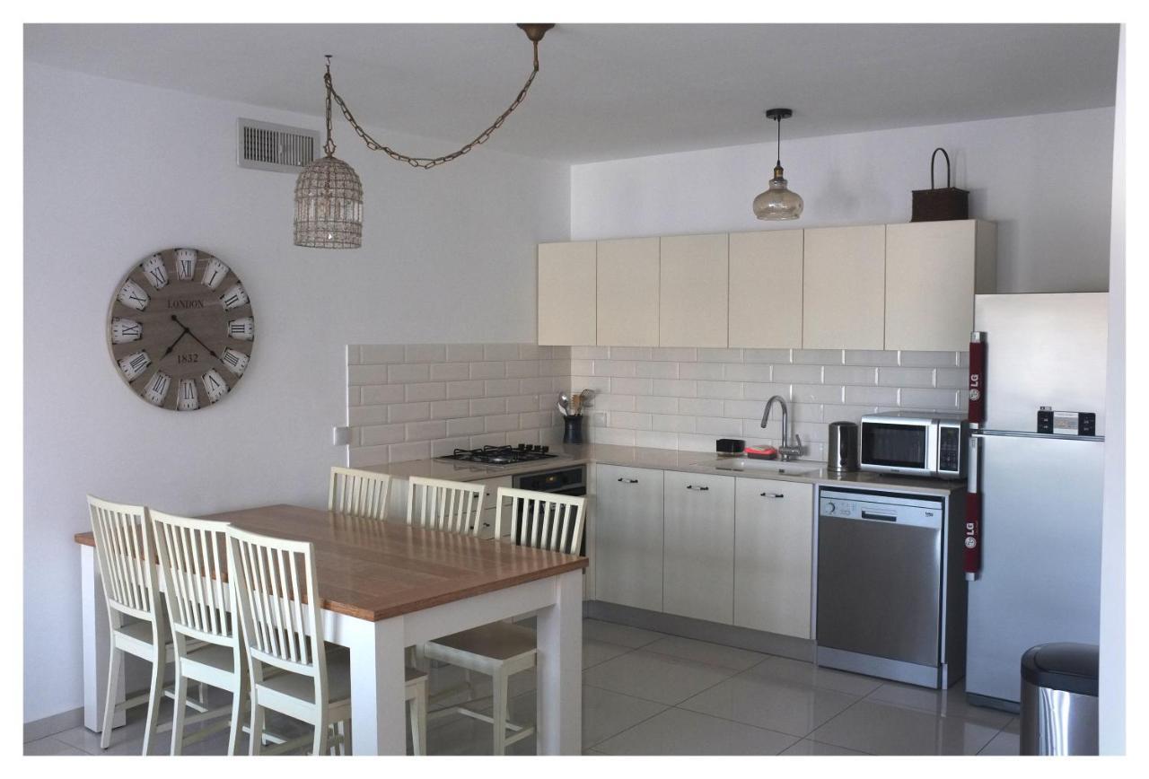 Apartment The Royal Park Experience Amazing Pool Eilat
